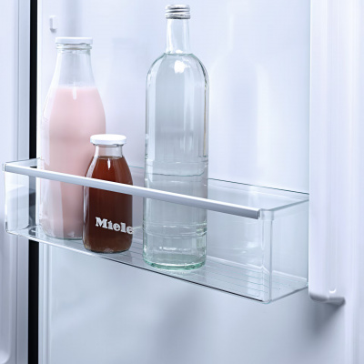 Встраиваемый холодильник Miele K 7115 E
