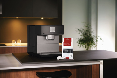 Таблетки для удаления накипи Miele GP DC CX 0061 T (330) (1 уп x 6 шт.)