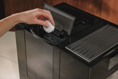 Таблетки для удаления накипи Miele GP DC CX 0061 T (330) (1 уп x 6 шт.)
